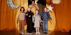 Le recite scolastiche: Come Trasformare il panico da palcoscenico in oscar-winning performance