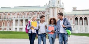 Iniziare l'università: 10 consigli per orientarsi nei primi giorni da matricola