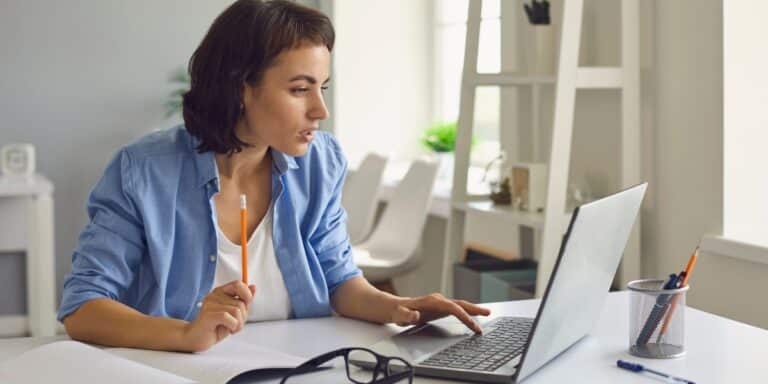 Freelancing per studenti: Una guida per iniziare a fare soldi durante gli studi
