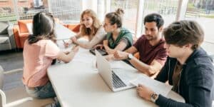 Scuole a rischio di inclusione: proposta di mobilitazione contro le politiche del governo.