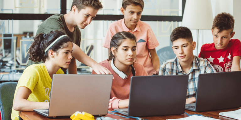 Scopri perché molti insegnanti evitano l'IA in classe: la verità svelata!